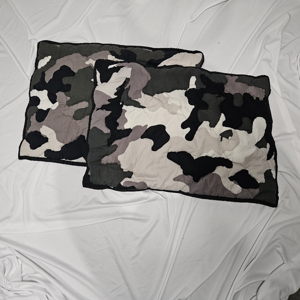 Pottery Barn Teen Camouflage Pillow Sham Cover Set of 2